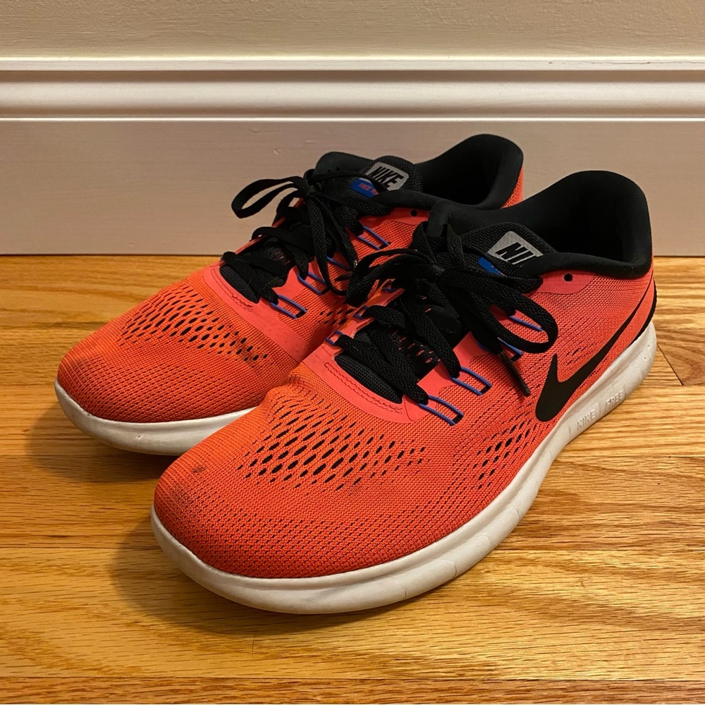 Nike Free RN (831508-802) Running Shoes Men’s Size 9- Ember Glow/Black/Wolf Grey